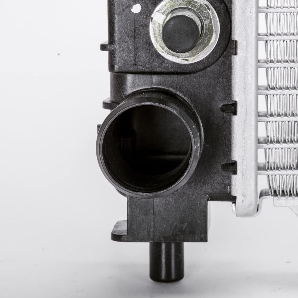 2307 Radiator Compatible with 2001-2007 Ford Escape