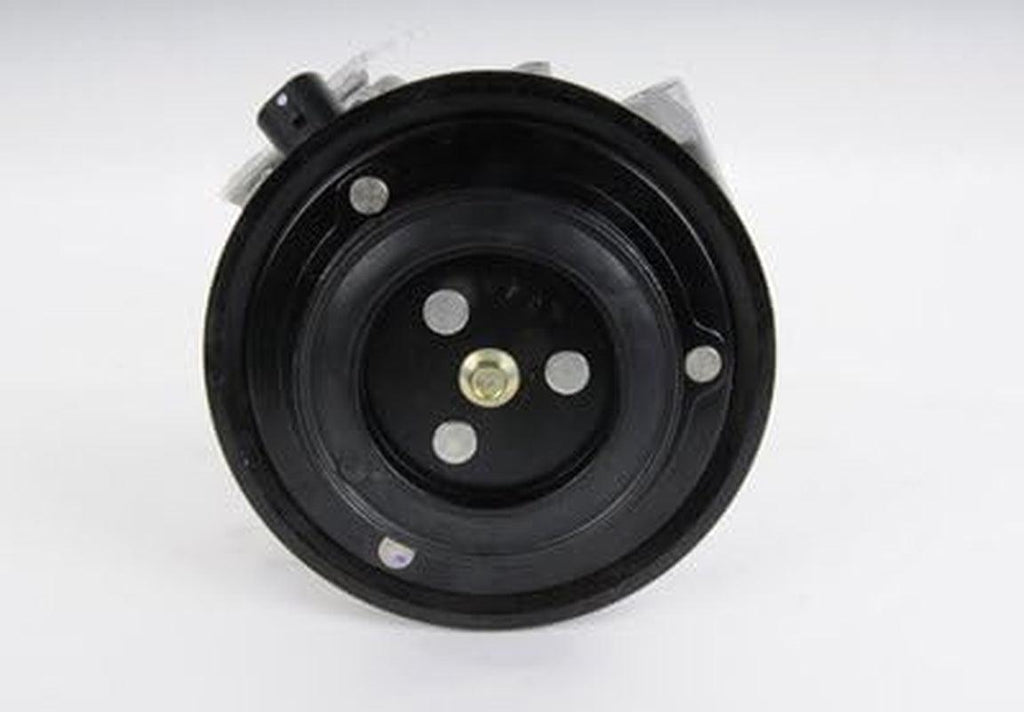 GM Genuine Parts 15-22259 Air Conditioning Compressor and Clutch Assembly