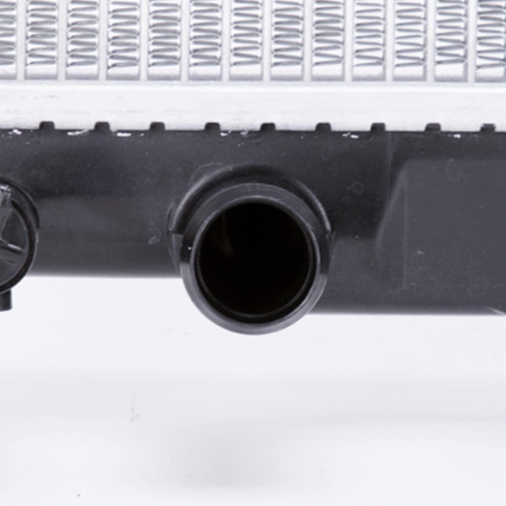 2346 Radiator Compatible with 2000-2006 Nissan Sentra