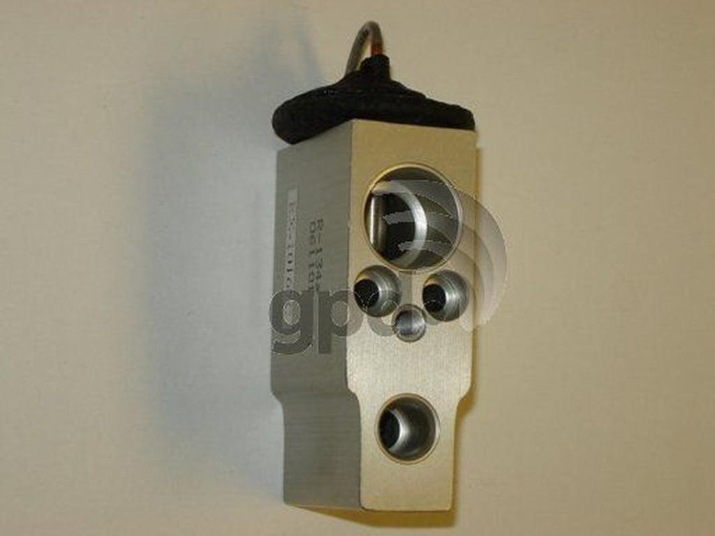 Global Parts A/C Compressor and Component Kit for 05 ML500 9743203