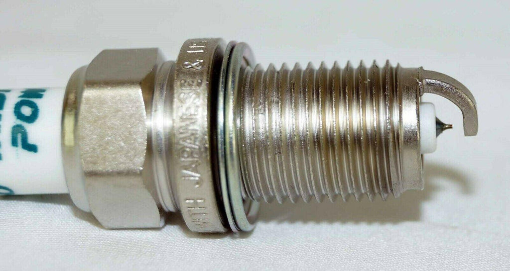 Genuine DENSO Iridium Power Spark Plugs IK16 / 5303 Set of 4