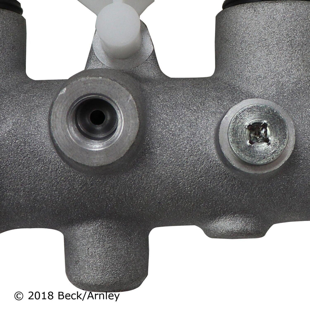 Beck Arnley Brake Master Cylinder for Mazda 072-9701