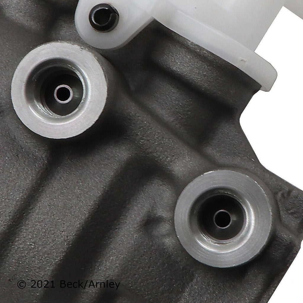 Beck Arnley Brake Master Cylinder for 04-10 Sienna 072-9795