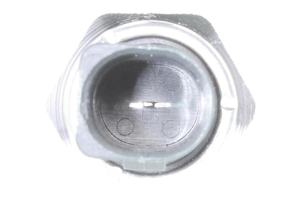 Engine Oil Pressure Switch for A3 Sportback E-Tron, Q3+More V15-99-1999