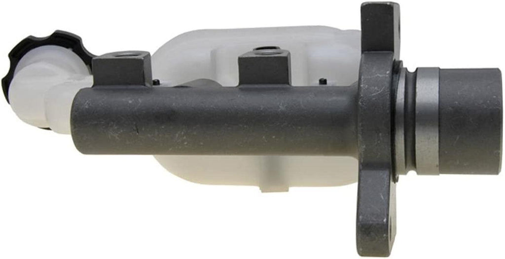 MC391315 Professional Grade Brake Master Cylinder