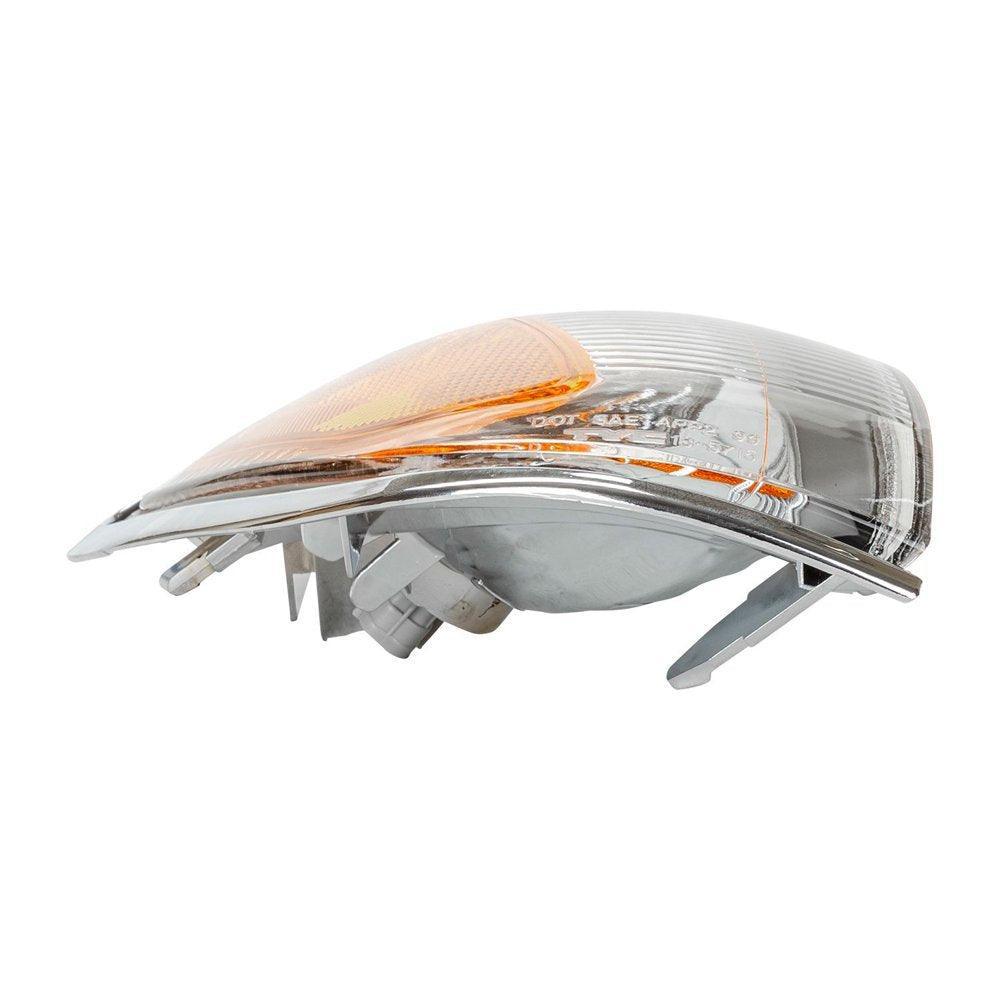 18-5715-90-1 Right Parking Light for 2001-2004 Toyota Tacoma TO2521161