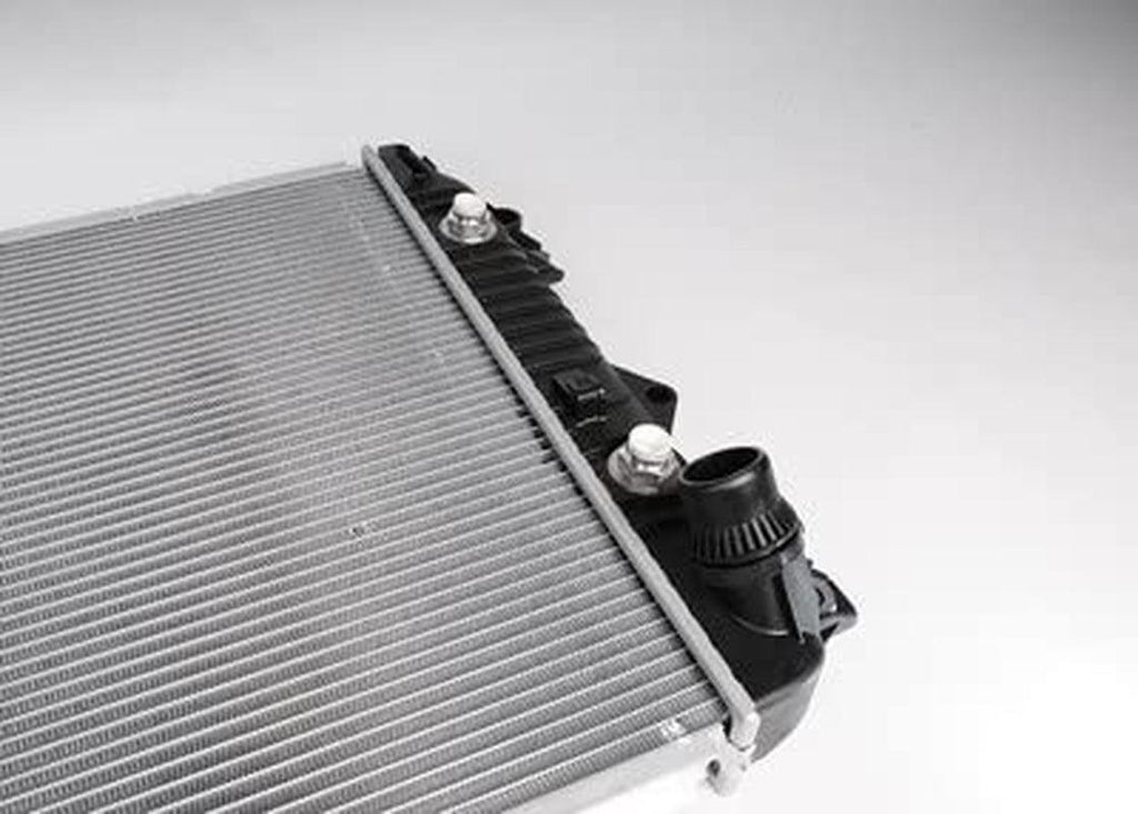 GM Genuine Parts 21686 Radiator