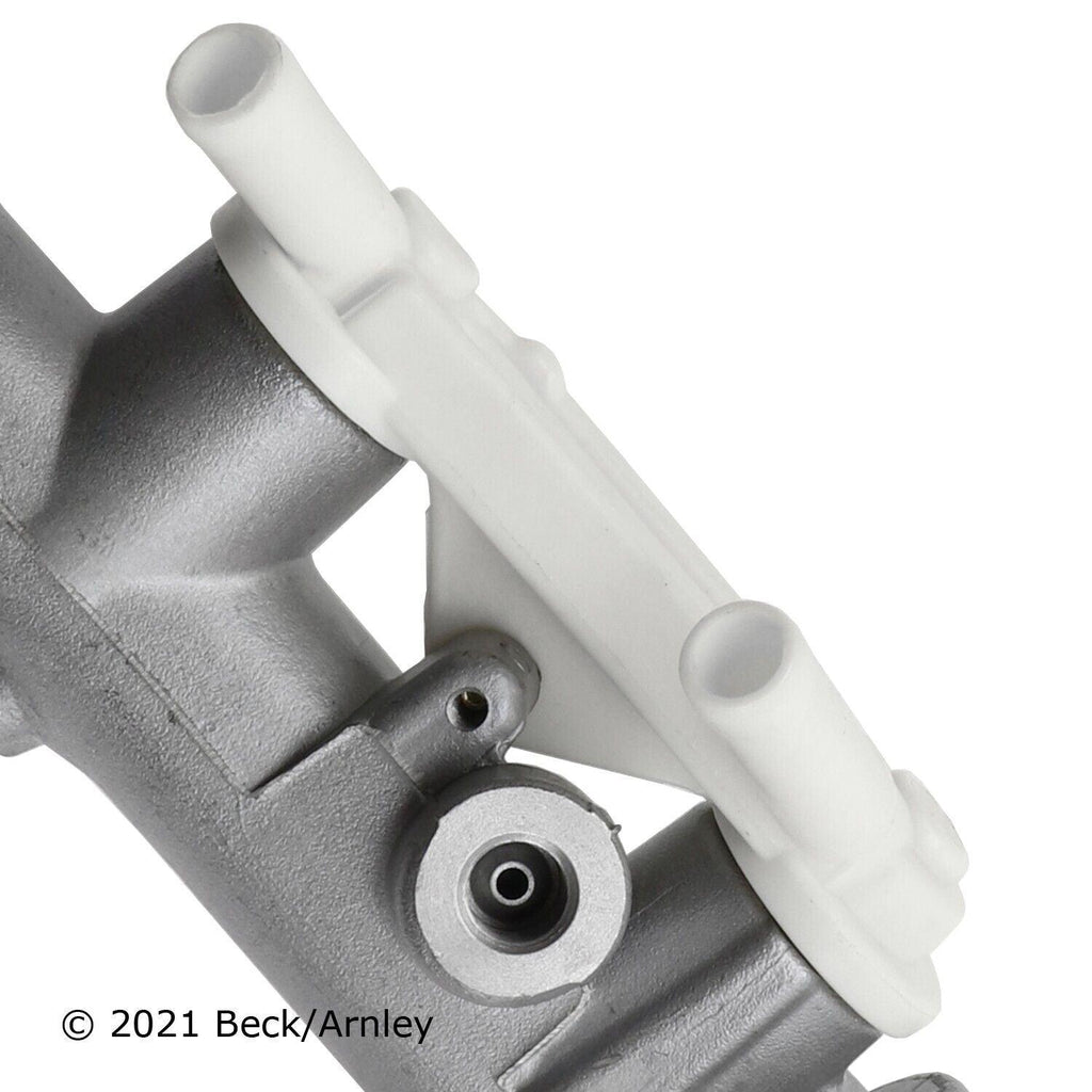 Beck Arnley Brake Master Cylinder for 03 Sienna 072-9800