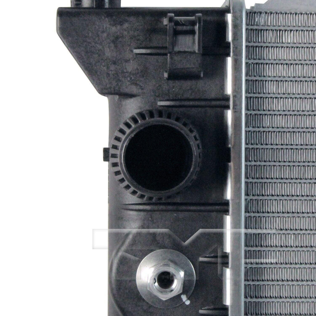 Radiator for Silverado 2500 HD, Silverado 3500 HD, Sierra 2500 Hd+More 13301