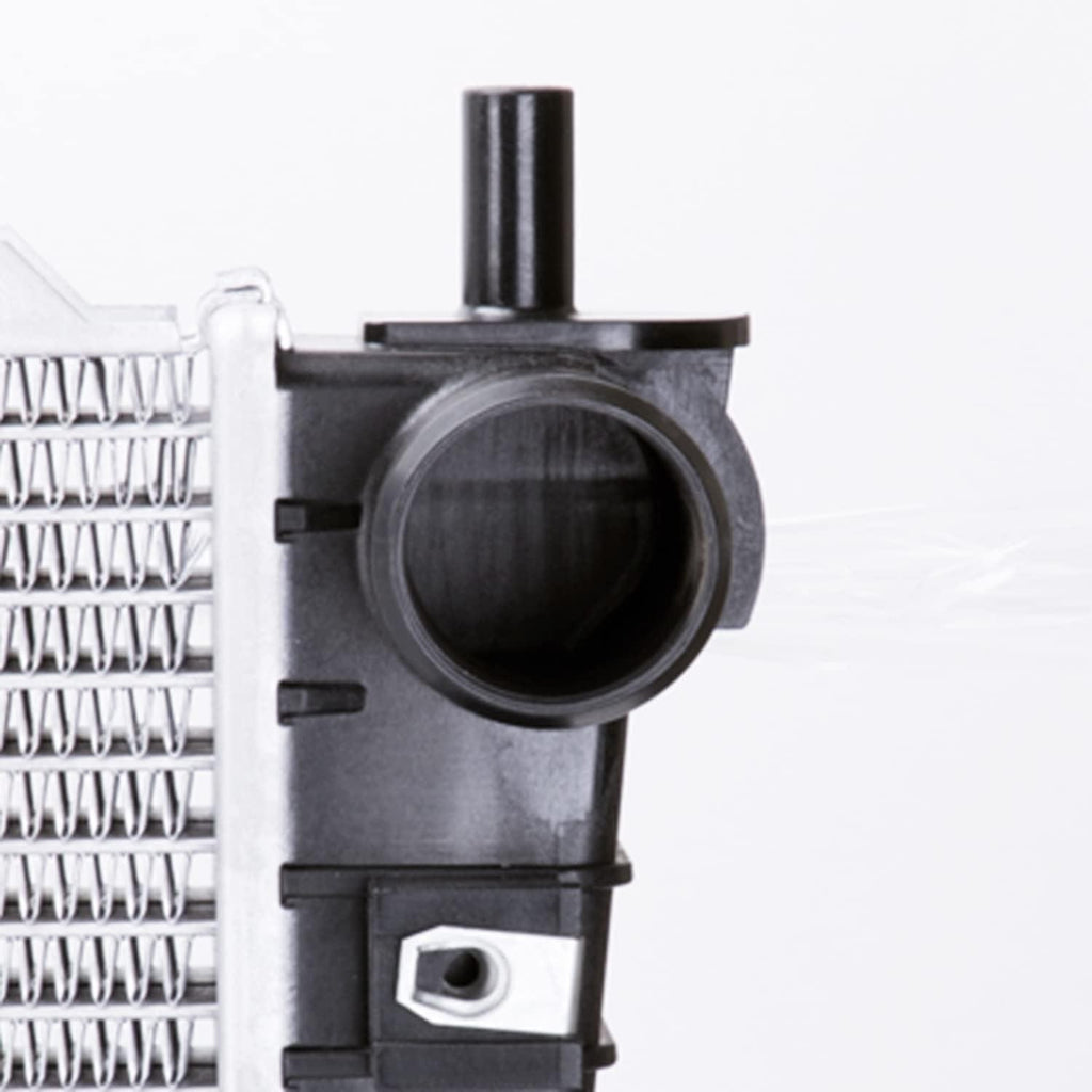 1831 Radiator Compatible with 1997-1999 Ford F- Series Pickup (Hvy Dty)