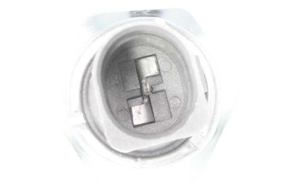 Engine Oil Pressure Switch for Q7, Touareg, A3 Quattro+More V15-99-2018