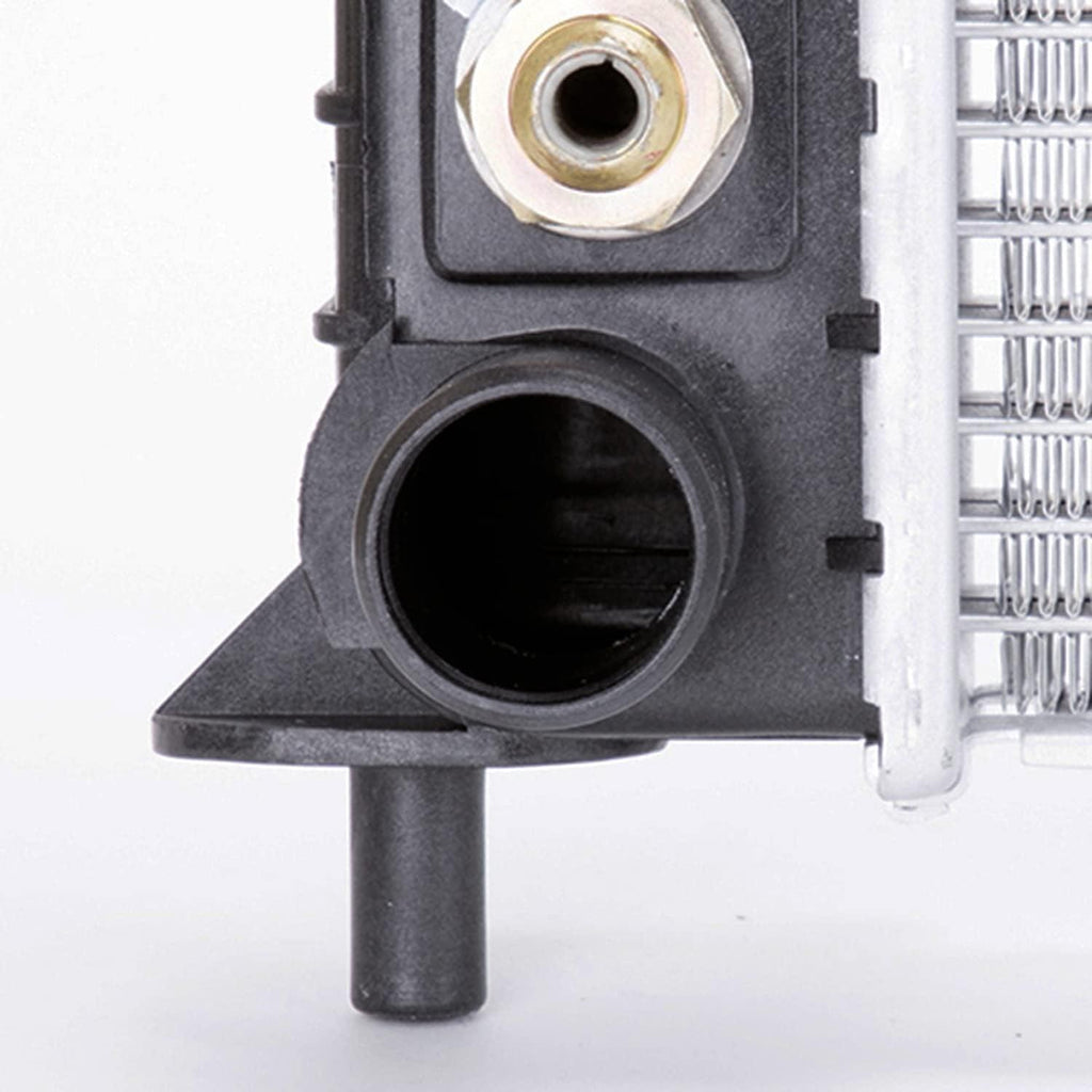 2819 Radiator Compatible with 2004-2008 Ford F-150