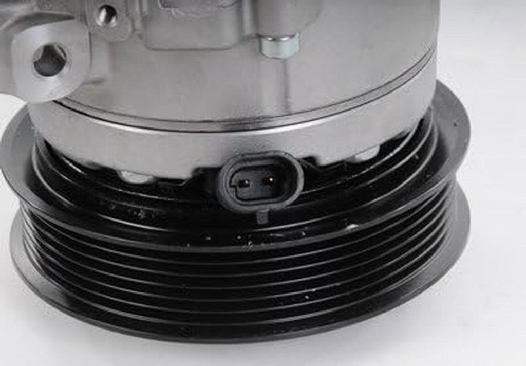 GM Genuine Parts 15-22259 Air Conditioning Compressor and Clutch Assembly