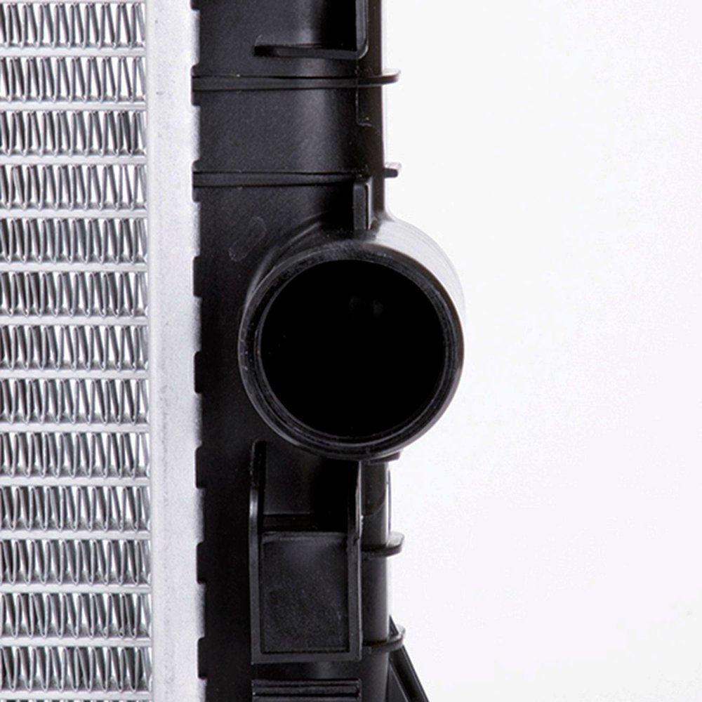 13126 Plastic/Aluminum Radiator for Ford Fusion, Mercury Milan FO3010289