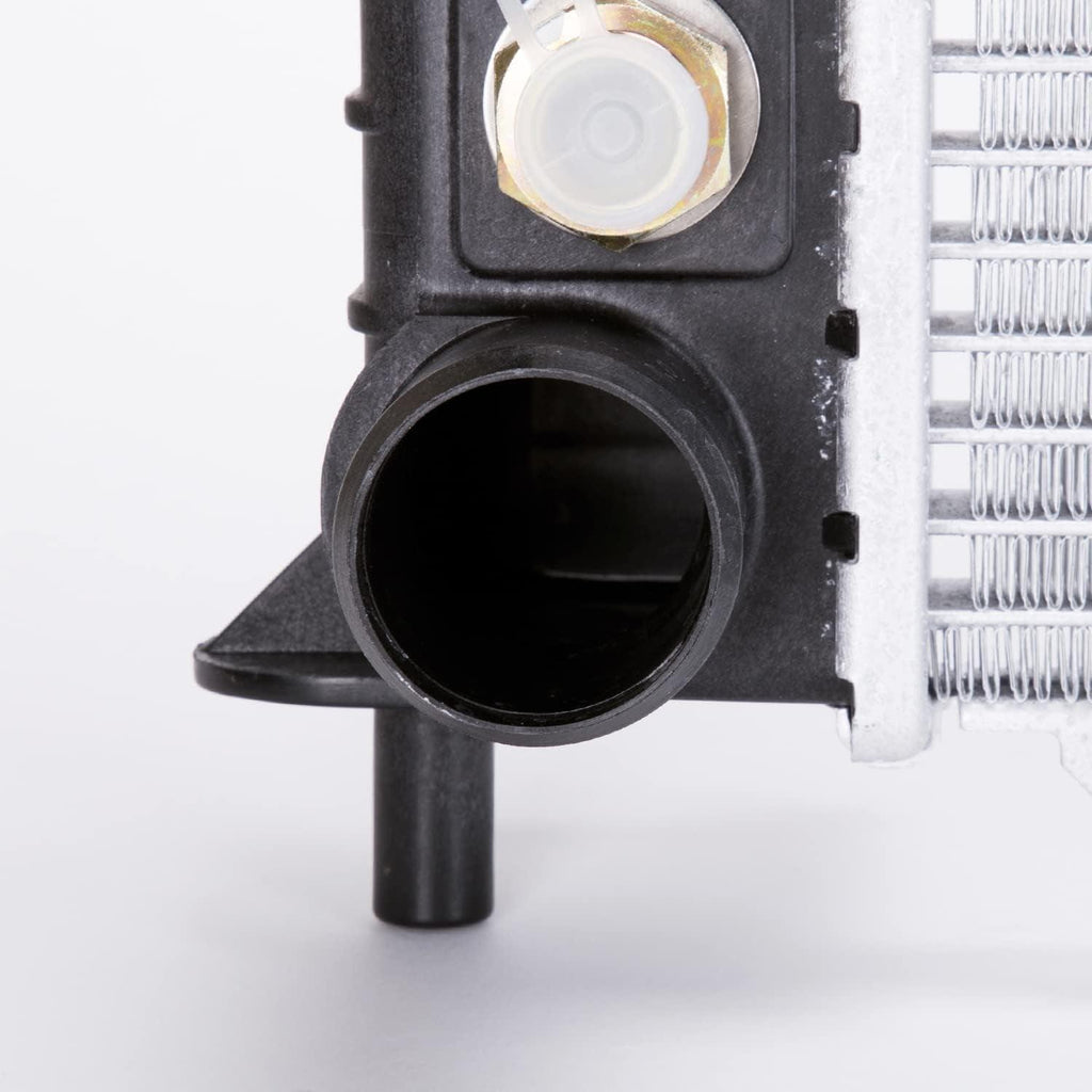 2260 Radiator Compatible with 1997-2004 Ford F- Series Pickup (Hvy Dty)