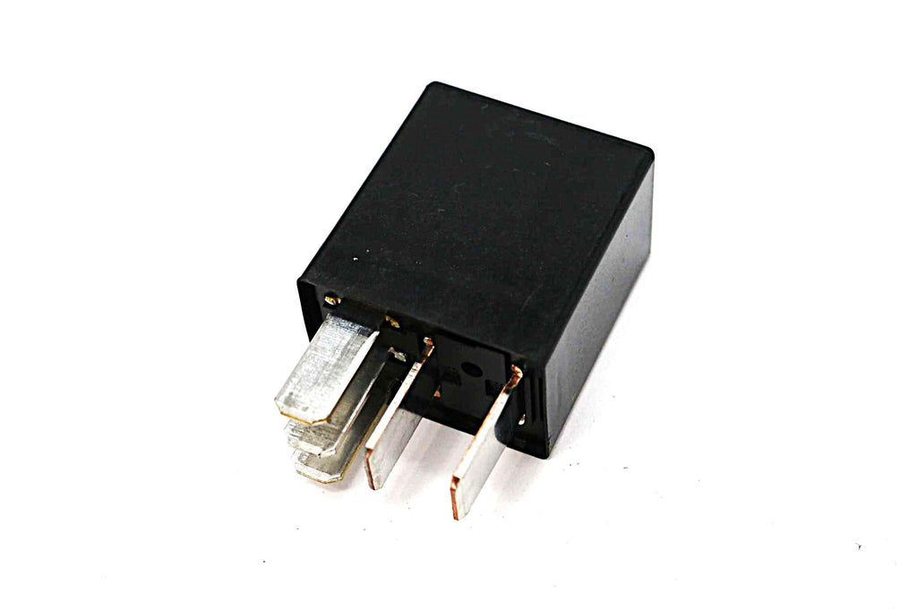 GM  - 13502676 - RELAY