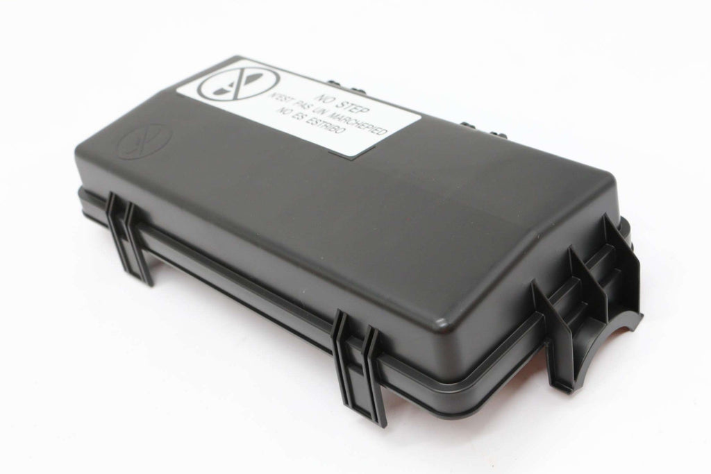 GM  - 97553932 - COVER; RELAY BOX