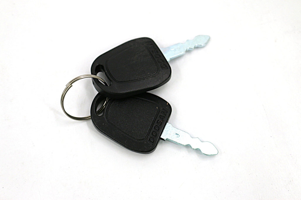 DOOSAN - 110702-00160 - KEY SET - DOOSAN LOGO