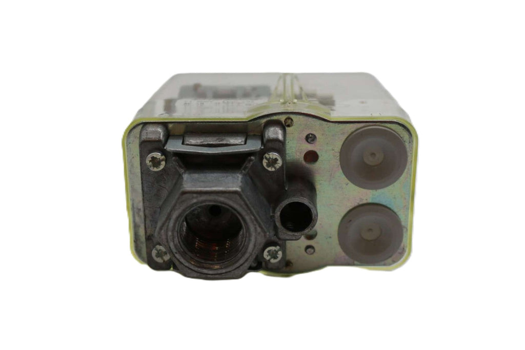 CONDOR - 212799 - PRESSURE SWITCH - UI 500V AC 15 230/400V 8/6A