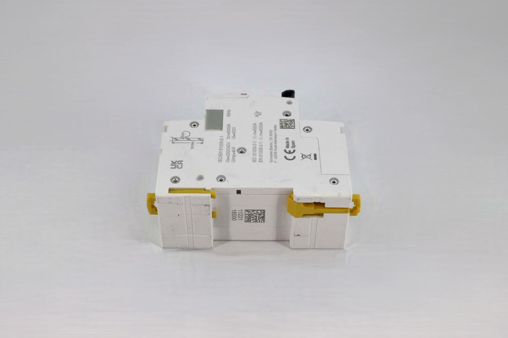 SCHNEIDER ELECTRIC - A9D32616 - BREAKER RCD 30MA 110/230VAC