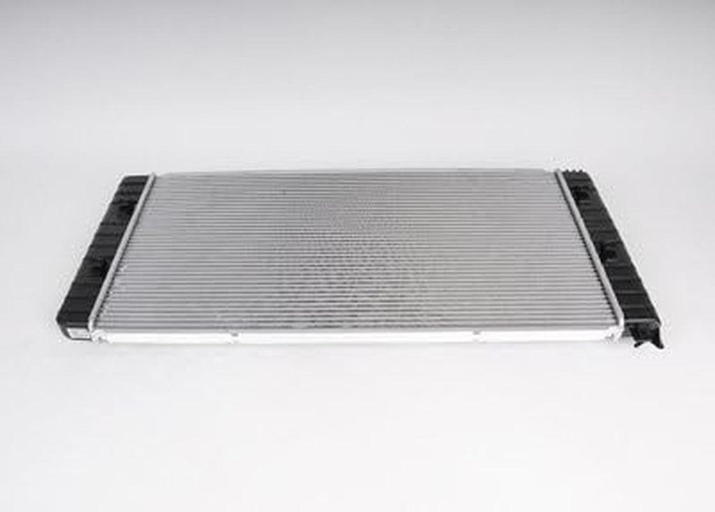 GM Genuine Parts 21576 Radiator