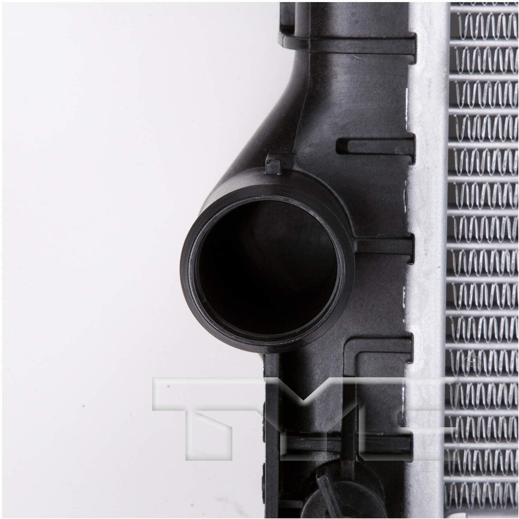 13308 Compatible with Ford Taurus Replacement Radiator