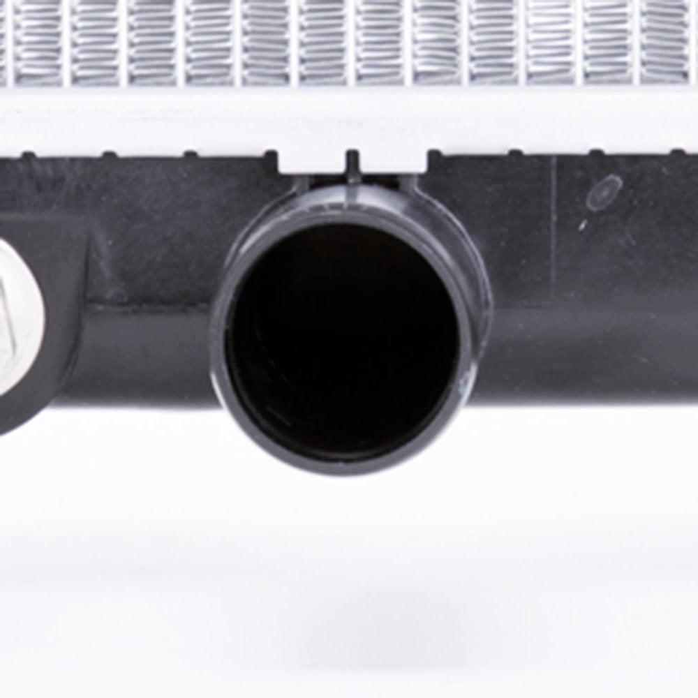 Radiator Fits 2007 Nissan Versa