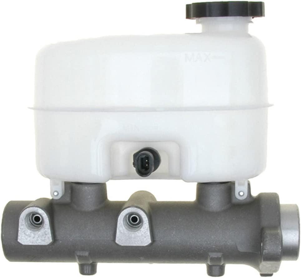 MC391184 Professional Grade Brake Master Cylinder