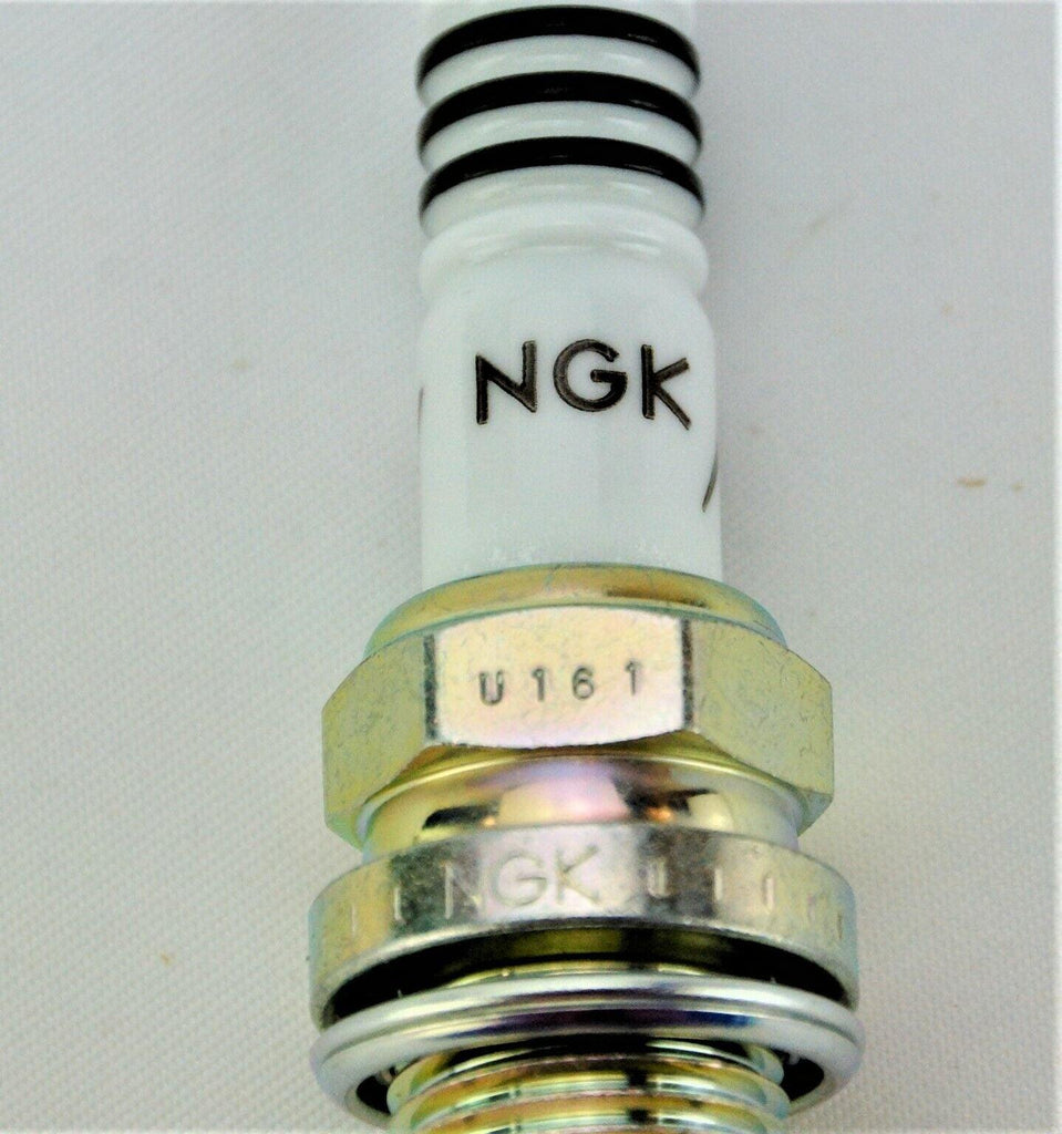 Set of 4 Genuine NGK 2667 Iridium IX Spark Plugs BKR7EIX Fast Free Shipping