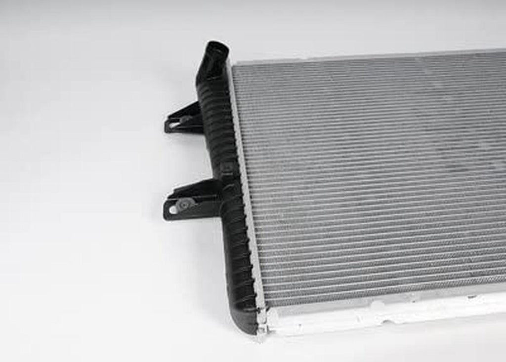 GM Genuine Parts 21686 Radiator