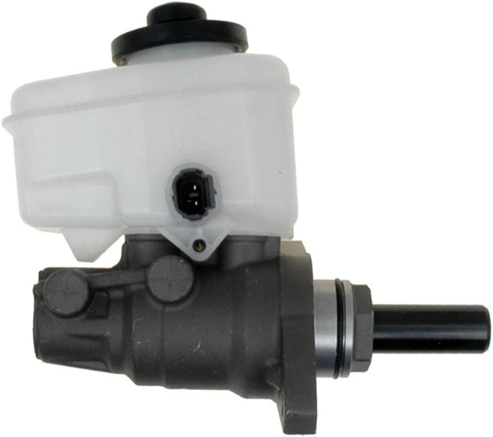 MC390964 Professional Grade Brake Master Cylinder, Silver