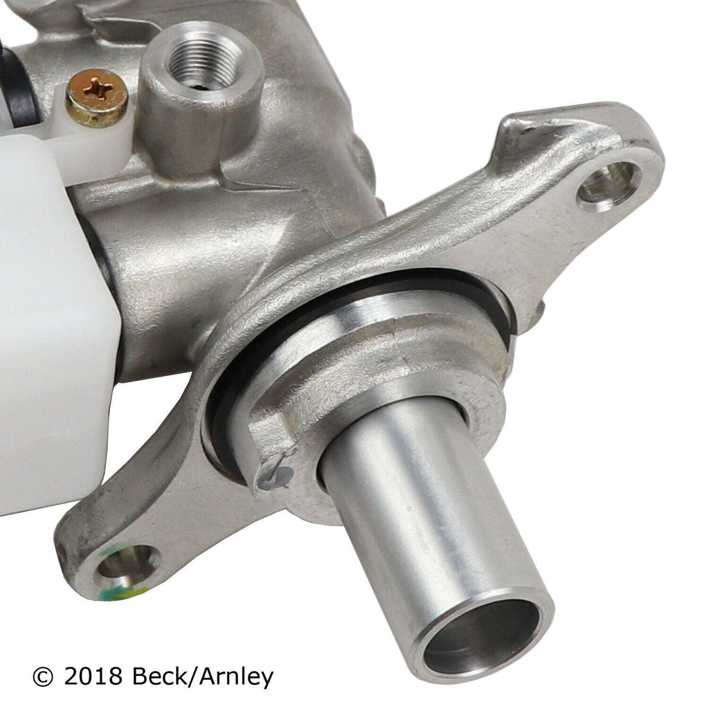 Beck Arnley Brake Master Cylinder for 13-19 Nissan Sentra 072-9947