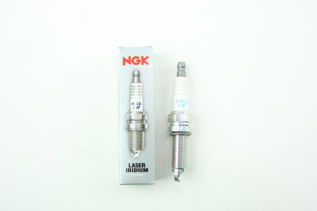 Set of 4 NGK 95710 Laser Iridium Spark Plugs DILZKR7B11GS New for Honda Acura