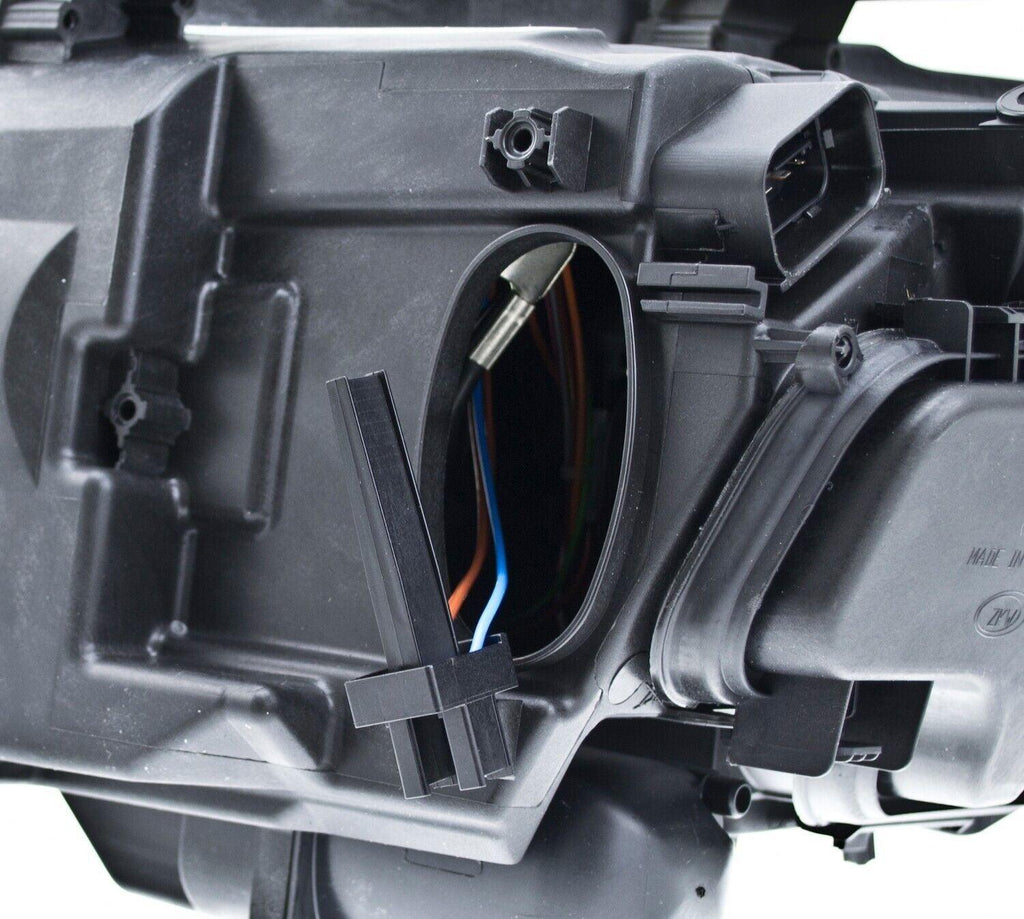 Hella Headlight Assembly for BMW 354688061