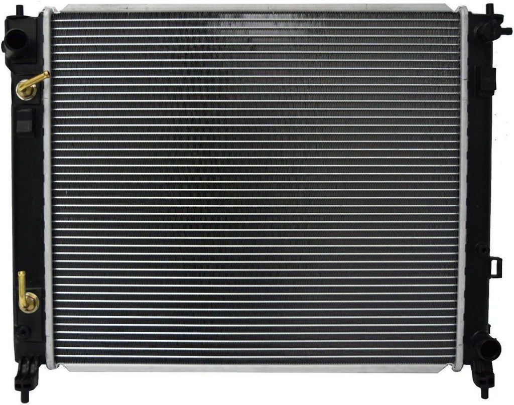 3695: Radiator Nissan Versa 1.6L 2019-2012; Nissan Versa Note 1.6L 2018-2014