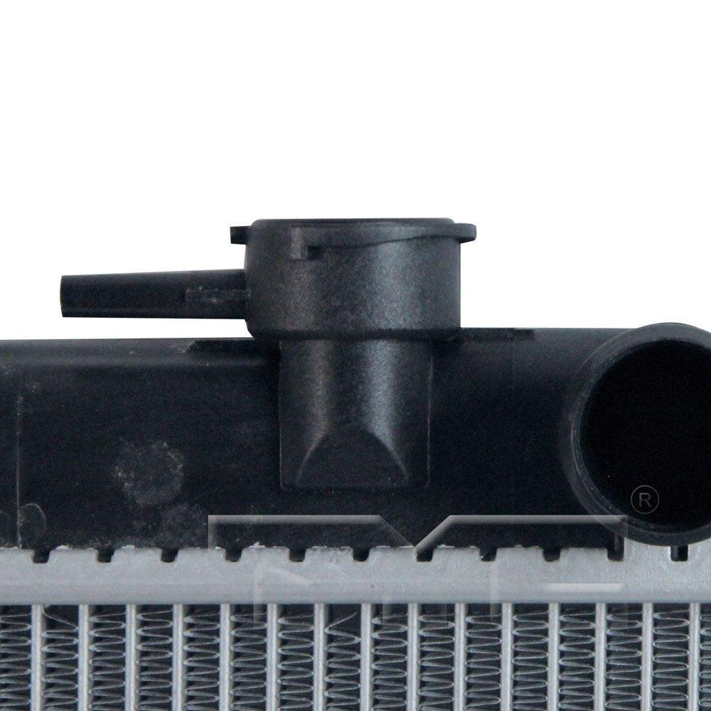 2459 Radiator Assembly for 01-04 Infiniti Nissan Pathfinder QX4