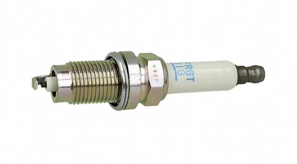 Genuine NGK Standard Spark Plug 4PCS for Volkswagen Beetle/ Golf/ Jetta/ Passat