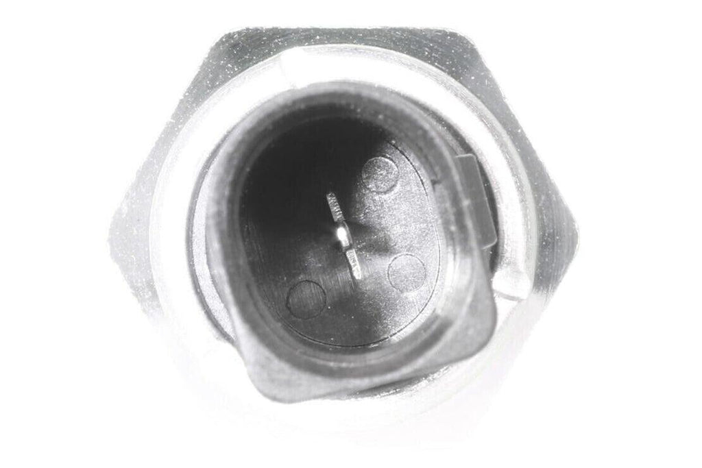 Engine Oil Pressure Switch for Q3, Q3 Quattro, CC, Tiguan, Eos+More V15-99-1997