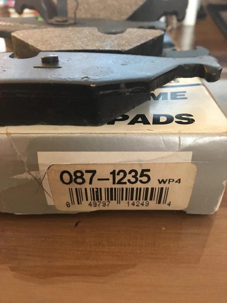 Disc Brake Pad Set Beck/Arnley 087-1235