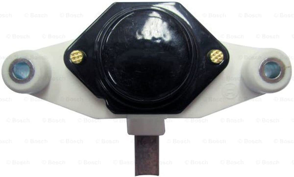F 04R 320 375 Alternator Regulator