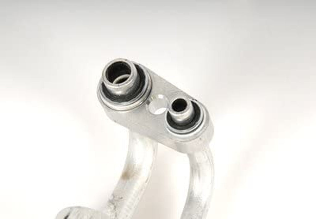 GM Genuine Parts 15-33198 Air Conditioning Compressor and Condenser Hose Assembly