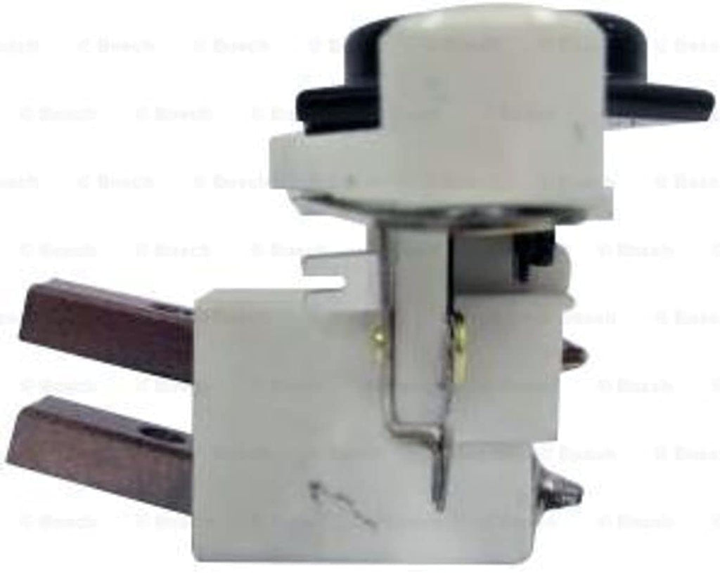 F 04R 320 375 Alternator Regulator
